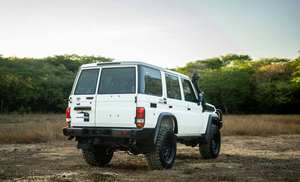 โตโยต้า แอลซี79 2.8 ลิตร เอที ปี 2024 - Product Image 4