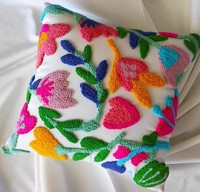 Housse de coussin et taie d'oreiller 100 % coton tufté à la main, écologique, amovible et lavable, motif floral géométrique mexicain, best-seller