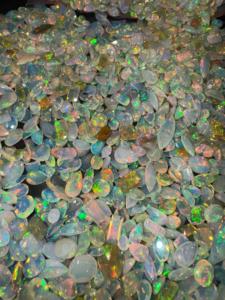 Piedras preciosas facetadas sueltas de 2-5 quilates de ópalo etíope natural de alta calidad - Product Image 4