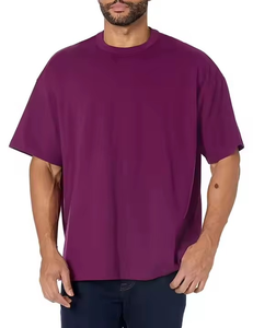 Camiseta Casual de Manga Corta para Hombre, Color Morado Sólido, Cuello Redondo, Corte Regular, 100% Algodón Jersey, Tejido Liso Teñido - Product Image 6