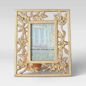 High Quality Photo Frame For Showcase and Table Decoration <b>Framing</b> Frame Purpose Gold Color Plated <b>Squared</b> Shape Aluminium - Product Image 3