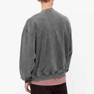 Sweat-shirt à col rond pour homme, style streetwear vintage d'automne, en coton super doux, logo personnalisé, impression par sublimation personnalisée, motif uni - Product Image 3
