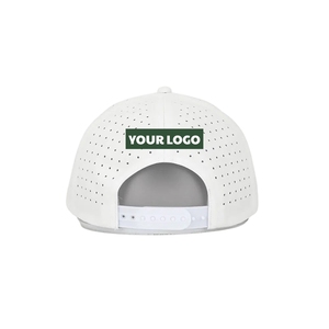 Casquette de golf imperméable anti-transpiration en gros avec trous découpés au laser, visière personnalisée, cordon, logo imprimé personnalisé, bande de couture intérieure, casquette 5 panneaux - Product Image 5