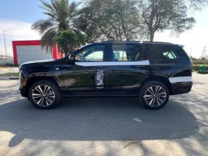 New Cad illac Esca lade Sport Automatic transmission 7 Seater SUV Engine Capacity (cc) 4000+ cc - Product Image 5