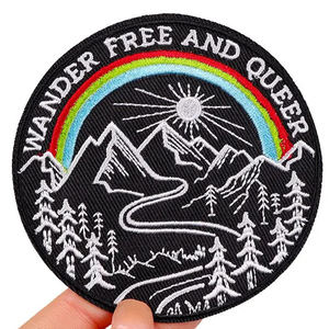 Patchs fer sur badges de broderie pour fabricant de vêtements Logo de haute qualité texte patchs tissés coudre fer sur le dos pour les vêtements - Product Image 1