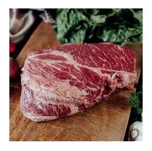 Rôti de bœuf Chuck surgelé, nourri à l'herbe, provenant de l'agriculture locale - Tendre et savoureux, parfait pour la cuisson lente, vente en gros - Product Image 3