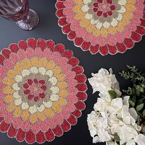 แผ่นรองจานลูกปัดลายดอกไม้สีแดงชมพูเหลืองนิ้ว - Product Image 3