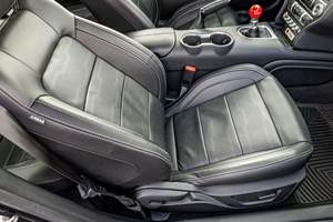 Ford Mustang Roush 450R Coupé 2022 Usado en Buen Estado, Paquete Roush 450R, Transmisión Manual de 6 Velocidades, Motor V8 Coyote de 5.0 Litros - Product Image 5