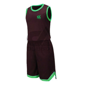 Uniforme de basket-ball pour hommes adultes avec impression de logo personnalisé, 100% polyester, séchage rapide, position du logo sur le devant, saison été/hiver, personnalisé - Product Image 1