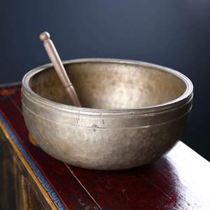 Meilleure vente bol chantant en laiton massif fait à la main à sept chakras thérapie sonore en métal de couleur personnalisée pour la guérison spirituelle jetable - Product Image 3