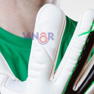Gants de gardien de but professionnels pour adultes et enfants avec latex épais et protection des doigts en cuir lisse pour l'entraînement au football - Product Image 4