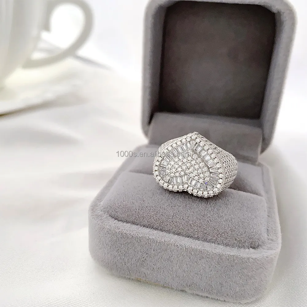 Joias finas Novidade anel de prata esterlina 925 com coração de zircônio banhado a ródio para mulheres e homens presente personalizado