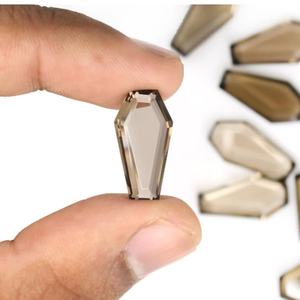 Cuentas de piedras preciosas talladas en forma de ataúd de cuarzo ahumado Natural para la fabricación de joyas hechas a mano suelta perforada momia ataúd tallado piedras preciosas - Product Image 2