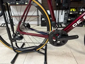 Prêt à être expédié, tout nouveau modèle personnalisé 2025 De Rosa 105 Di2 12 vitesses, garantie plusieurs années - Product Image 2