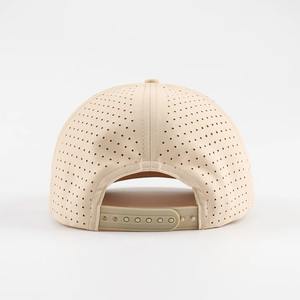 Logotipo de parche de goma personalizado Sombrero de béisbol de 5 paneles Gorra deportiva impermeable Sombrero de golf perforado Cuerda de corte por láser Sombrero de cuerda de golf - Product Image 3