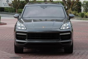 Porsche Cayenne Turbo 2019 Certificado Limpio - Product Image 2
