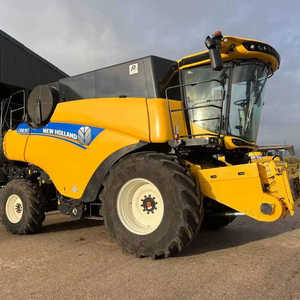 Machine agricole d'occasion en gros 112HP Moissonneuse-batteuse sur chenilles New Hollands CR9080 Moissonneuse-batteuse de canne à sucre - Product Image 1