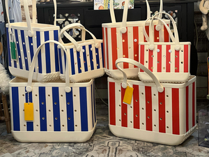 Sac de plage en EVA personnalisé avec logo, perforé, lavable, léger, grande capacité, pour les vacances, les voyages, sac de plage à trous ouverts, sac de shopping - Product Image 1