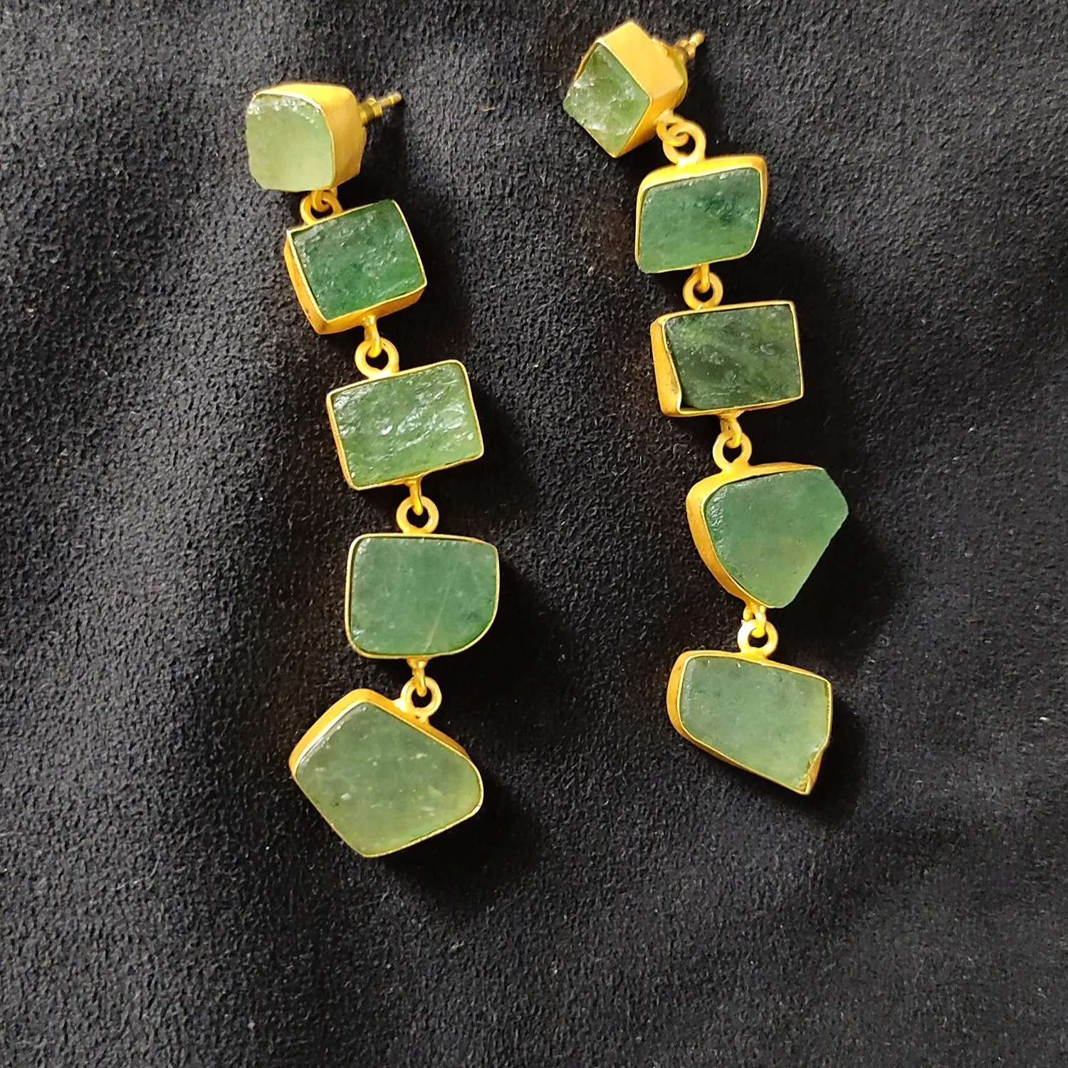 Zümrüt yeşil taş küpe kadınlar için 925 ayar gümüş takı toptan özelleştirilmiş çerçeve Jewels üreticisi