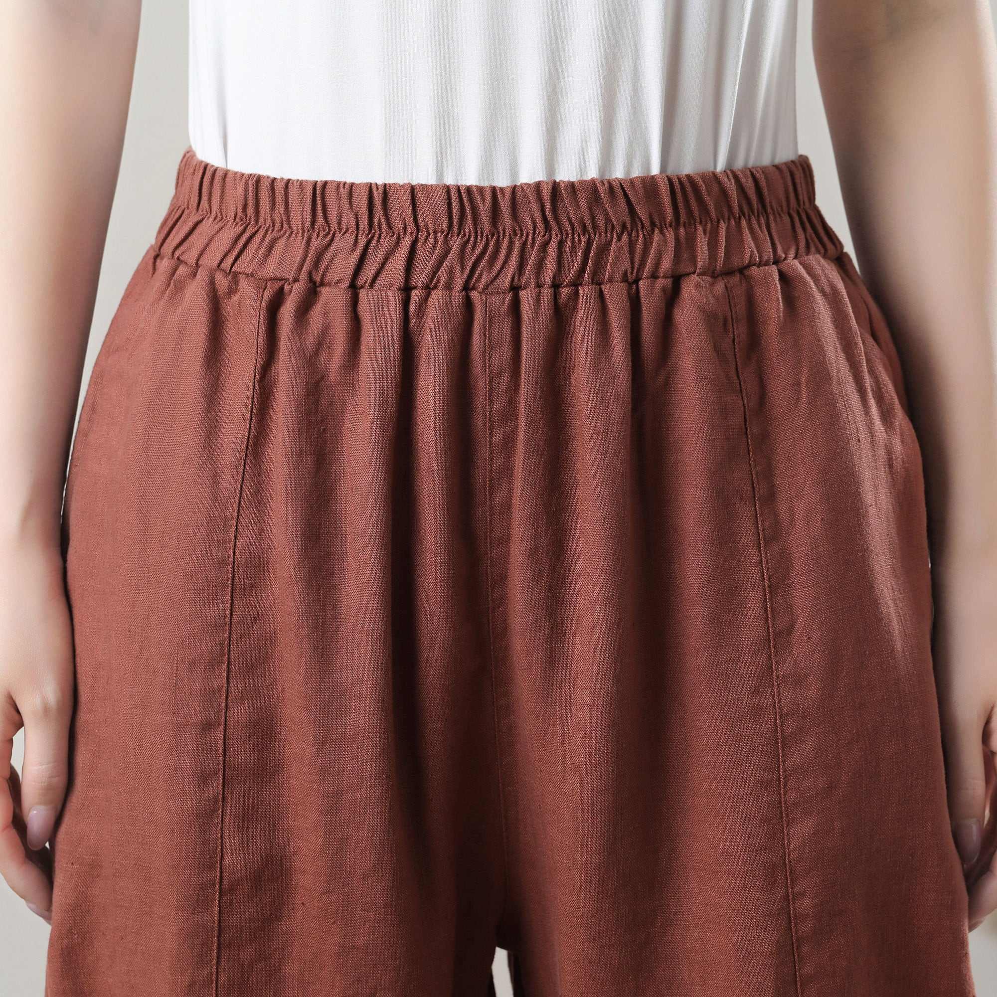 สีน้ำตาล