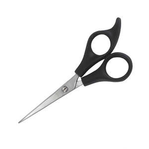 กรรไกรตัดผมด้ามพลาสติกสีดำ ราคาแพง ขนาด 5 นิ้ว สำหรับร้านเสริมสวย ใบมีดตรง ใช้ตัดผม กรรไกรเสริมสวย - Product Image 3