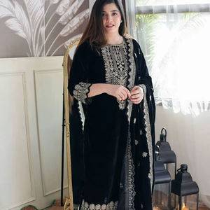 Robe brodée, costume formel 3 pièces, salwar kameez pakistanaise, robe de soirée/mariage à manches longues, tenue traditionnelle faite à la main - Product Image 1