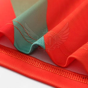 มาใหม่ล่าสุดปี 2024 ชุดฟุตบอลที่กําหนดเองการออกแบบที่แตกต่างกันที่ดีที่สุดราคาชุดฟุตบอลสําหรับเยาวชนสวมใส่ - Product Image 5