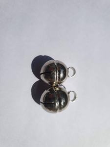 Clochettes de fauconnerie à double tonalité en laiton et argent de Lahori, fabriquées à la main au Pakistan - Product Image 6