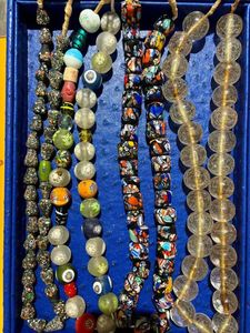 ลูกปัดแก้วรีไซเคิลแบบผสมทำมือลูกปัดกลมแบบแอฟริกันกล่องสีเขียวสำหรับทำเครื่องประดับ - Product Image 4