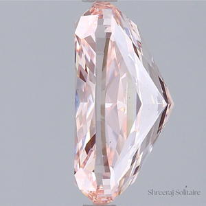 SHREERAJ SOLITAIRE - Diamante Cultivado en Laboratorio CVD, Corte Cojín Modificado Brillante, 4.05CT, Rosa Intenso Fantasía, VVS2/VS1, Certificado IGI - Product Image 2