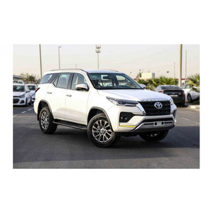 Toyota Fortuner 2017 RHD, Auto Eléctrico Pequeño para Adultos, Mini Auto con Volante a la Derecha en Venta en Europa, Rosa, Morado, Dorado - Product Image 3