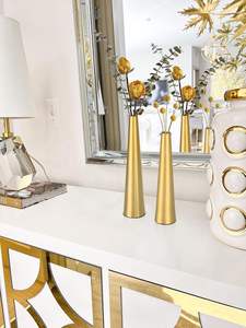 Florero de hierro con forma de cilindro de diseño elegante para decoración de mesa de hogar y oficina, jarrones de Metal hechos a mano con revestimiento dorado - Product Image 5