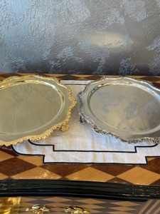 Support à gâteau de haute qualité en argent finition designer, idéal pour les occasions spéciales, les événements festifs, les cadeaux et l'usage familial, en provenance d'Inde - Product Image 3