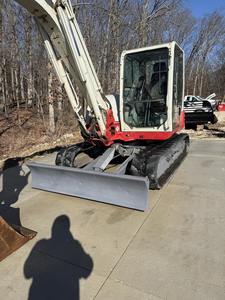 2020 Takeuchi TB290 Mini pelle sur chenilles utilisée Yanmar moteur 3m seau capacité clé comprend moteur boîte de vitesses pompe à engrenages portant PLC - Product Image 3