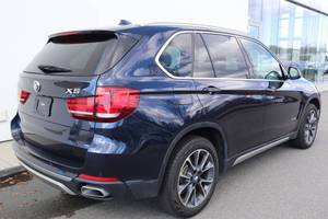 2018 BMW X5 XDrive35d Sedan 22399 millas caja de cambios automática luz Interior asientos de cuero Turbo motor R19 panorámico AWD ACC izquierda - Product Image 6
