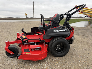 เครื่องตัดหญ้าแบบ Zero Turn รุ่นใหม่ Speedy Gravely 160 ขนาด 52 นิ้ว 23 แรงม้า เครื่องยนต์ V-twin 2 จังหวะ แบบไร้สาย จัดส่งรวดเร็ว - Product Image 3