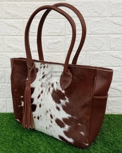 Sac à main en cuir de vachette véritable pour femmes fermeture à glissière Logo personnalisé noir blanc motif toile imperméable sacs en cuir de cheveux de vache - Product Image 2