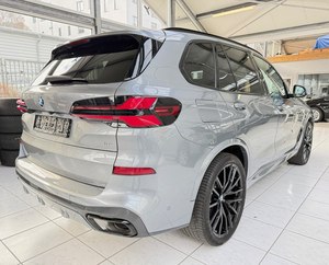 BMW X5 M 2024 Usado en Excelentes Condiciones - Product Image 5