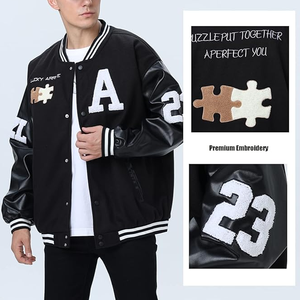 Chaqueta universitaria sostenible para hombre hecha a mano con materiales reciclados con un diseño clásico chaqueta universitaria de estilo urbano para hombre - Product Image 3