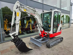 Mini-excavatrice Takeuchi TB225 de 2,4 tonnes en gros à vendre, mini-excavatrice Takeuchi TB225 prête à être expédiée - Product Image 4