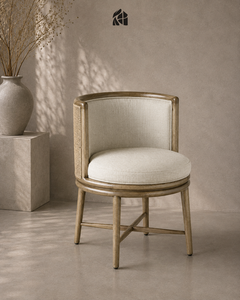 Chaise de salle à manger en teck massif Orvellia, mobilier de salle à manger en bois de luxe haut de gamme, chaise de restaurant élégante et classique fabriquée à la main - Product Image 5
