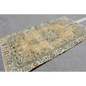 Alfombra de Lana Vintage Verde Dorado de 4.7 x 8.8 pies, Ecológica, Tradicional, de Gran Tamaño para Comedor, Estilo Turco Aubusson, con Diseño de Patchwork y Látex - Product Image 4