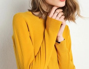 Vente en gros de sweats décontractés au design élégant Nouveau streetwear uni à col rond pour femme Sweats à capuche tricotés respirants personnalisés - Product Image 4