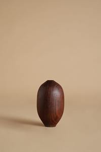 Vase en bois naturel avec finition lisse Vase en bois d'acacia artisanal pour la décoration de la maison élégante Design unique - Product Image 4