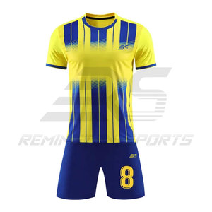 Uniforme de fútbol barato de buena calidad Uniforme de fútbol al mejor precio para uniforme de fútbol de nuevo diseño de hombres - Product Image 1