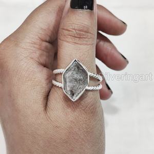 Bague pour femme en argent sterling 925 avec diamant Herkimer brut naturel, double bande torsadée, bijoux de Noël - Product Image 4