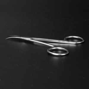 Tijeras para Cutículas Afiladas de Manicura al por Mayor, Tijeras Curvas Profesionales con Hoja de Acero Inoxidable, Manicura Pakistán - Product Image 2