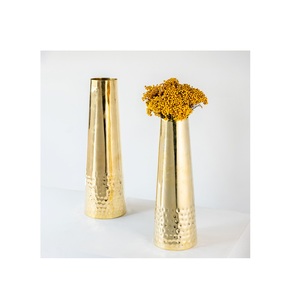 Florero de diseño a la moda, suministros directos de fábrica, macetero de Metal, jarrones creativos de diseño para sala de estar y boda - Product Image 2