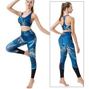 Nouveau Ensemble 2 pièces pour femmes coupe ajustée Survêtement d'entraînement imprimé par sublimation de haute qualité Design élégant vente en gros Ensemble de yoga et de gymnastique - Product Image 4