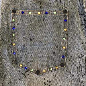 DENIMGUYS 2024 hommes décontracté coton Denim Shorts personnalisé peint à la bombe déchiré jean plat avant en détresse lavé boue respirant - Product Image 4